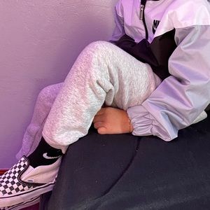 Meet your Posher, Posh